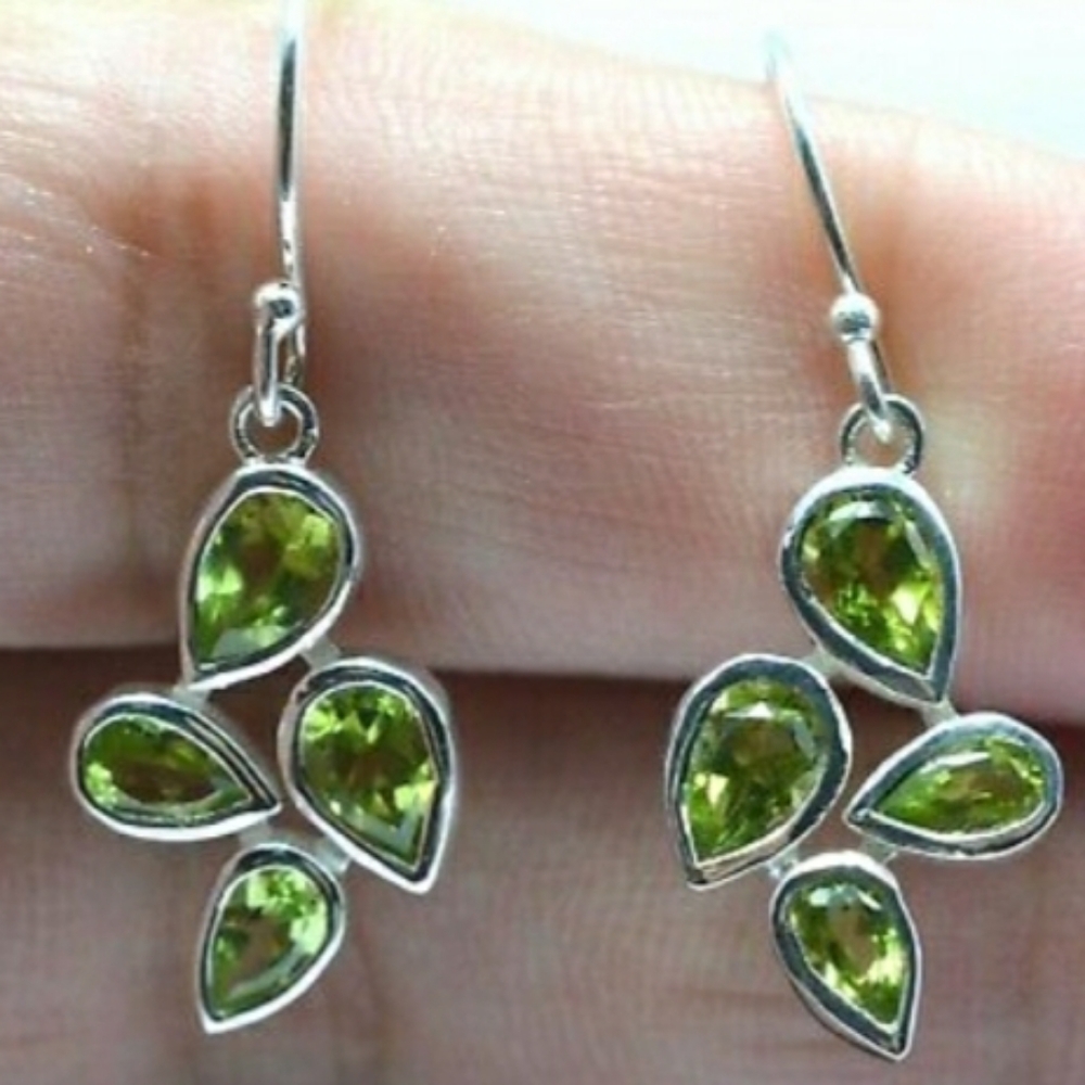 SALE Gemstone Peridot Earrings, NEW - Picture 3 of 3